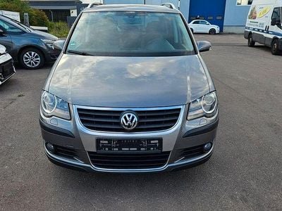 VW Touran Cross