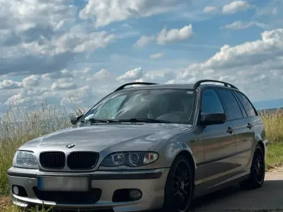Gebraucht BMW 330 Shadowline 204 PS (150 kW) 2004 Grau Kombi
