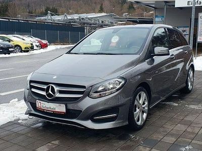 Gebraucht Mercedes B180 109 PS (80 kW) 2015 Grau Van / Kleinbus
