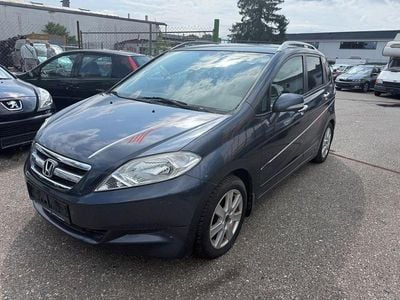 Honda FR-V