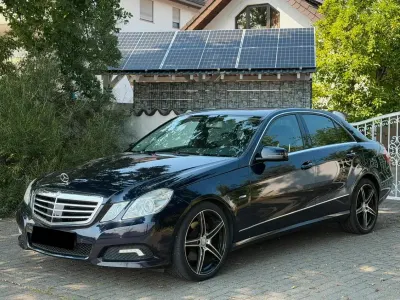 Gebraucht Mercedes E350 Avantgarde 231 PS (169 kW) 2010 Limousine