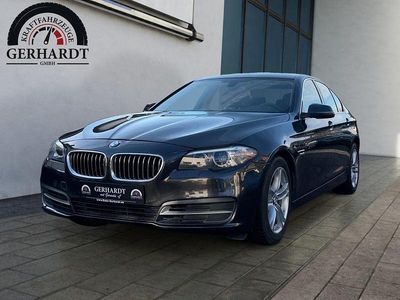 Grau Gebraucht 2014 BMW 530 Performance Limousine | 14.890 € (Fairer Preis)