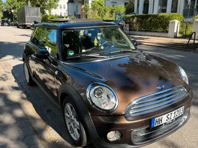 Gebraucht Mini Cooper D 114 PS (83 kW) 2011 Braun Kleinwagen