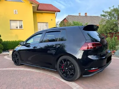 Gebraucht VW Golf VII GTI 220 PS (161 kW) 2016 Schwarz Limousine