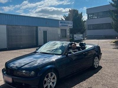 Gebraucht BMW 318 184 PS (135 kW) 2002 Blau Cabrio