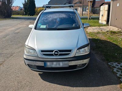 Gebraucht Opel Zafira 149 PS (109 kW) 2003 Silber Van / Kleinbus