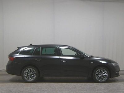 Gebraucht Skoda Octavia Tour 150 PS (110 kW) 2022 Schwarz Kombi