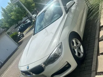 Gebraucht BMW 320 184 PS (135 kW) 2014 Weiß Limousine