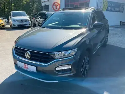 Gebraucht VW T-Roc IQ Drive 150 PS (110 kW) 2019 Grau SUV