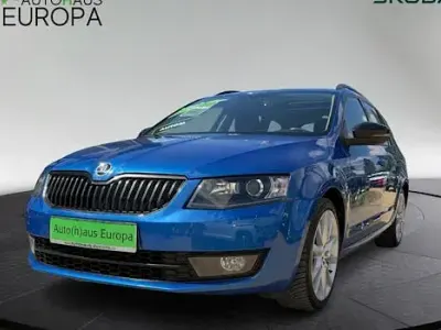 Gebraucht Skoda Octavia Joy 150 PS (110 kW) 2016 Raceblau metallic Kombi