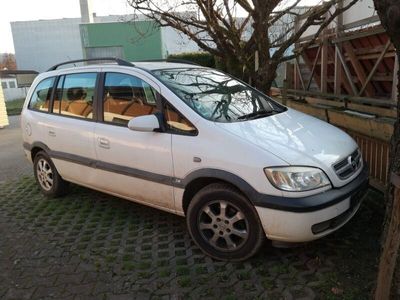 gebraucht Opel Zafira 1.6