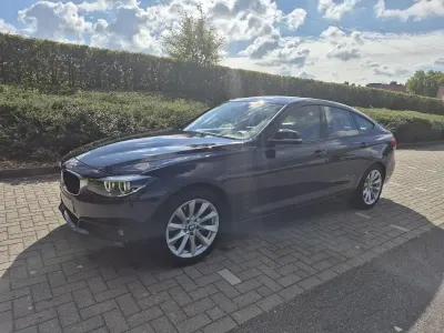 Gebraucht BMW 320 Gran Turismo 184 PS (135 kW) 2019 Blau Coupé