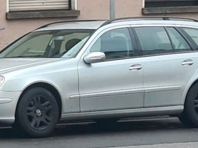 gebraucht Mercedes E220 CDI Kombi neu TÜV