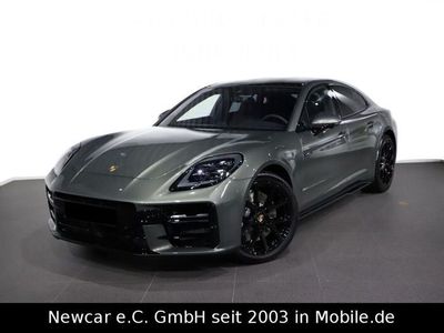 Porsche Panamera 4