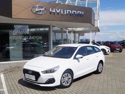 gebraucht Hyundai i30 Kombi 1.4 Select Klima