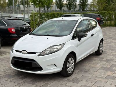 gebraucht Ford Fiesta 1,6 TDCI AHK Navi