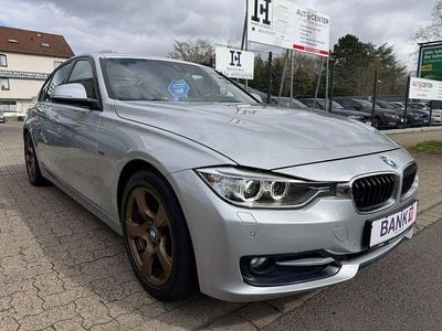 Gebraucht BMW 320 Sport Line 184 PS (135 kW) 2012 Silber Limousine