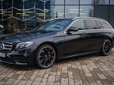 Usata Mercedes E220 AMG 194 CV (142 kW) 2019 Nero Berlina