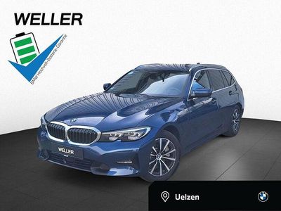 Gebraucht BMW 330e Sport Line 292 PS (214 kW) 2021 Phytonicblau (blau) Kombi