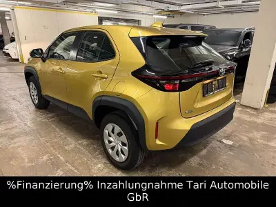 Gebraucht Toyota Yaris Cross 116 PS (85 kW) 2022 Gold SUV