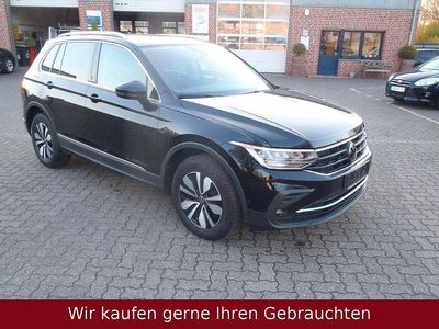 Gebraucht VW Tiguan Move 150 PS (110 kW) 2024 Schwarz SUV