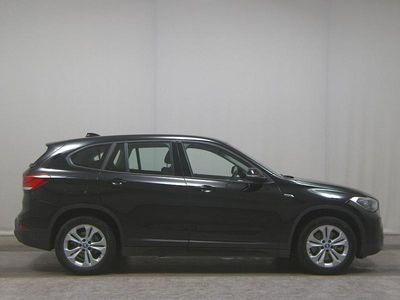 Second-hand BMW X1 Advantage 220 CP (161 kW) 2021 Negru SUV