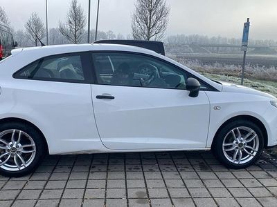 Usata Seat Ibiza 70 CV (51 kW) 2010 Bianco Utilitaria