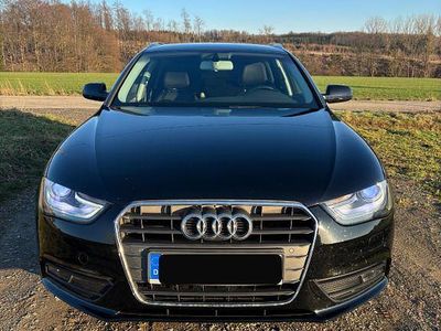 Schwarz Gebraucht 2015 Audi A4 Kombi | 11.300 € (Fairer Preis)
