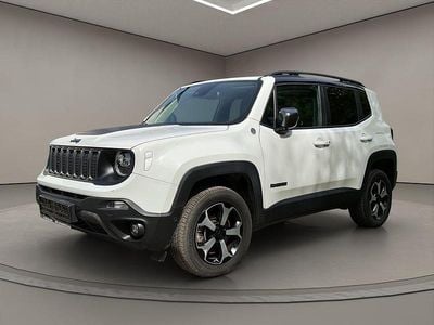 Begagnad Jeep Renegade Trailhawk 179 HK (131 kW) 2022 Vit SUV