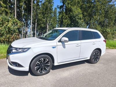 Mitsubishi Outlander P-HEV