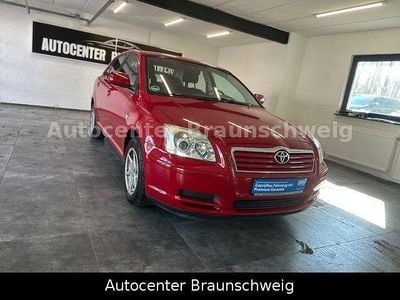 Usata Toyota Avensis 129 CV (94 kW) 2004 Rosso Utilitaria