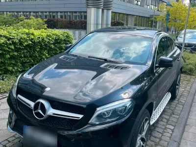 Gebraucht Mercedes GLE350 258 PS (189 kW) 2016 Schwarz SUV