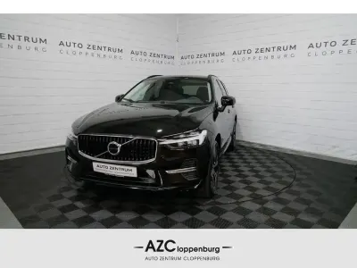 Gebraucht Volvo XC60 Momentum 197 PS (144 kW) 2022 Schwarz SUV