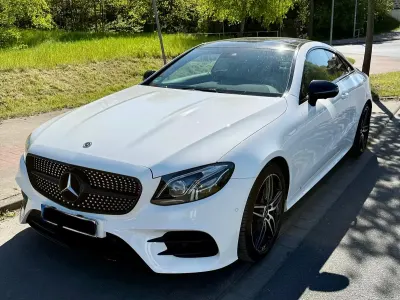 Gebraucht Mercedes 220 AMG line 194 PS (142 kW) 2019 Weiß Coupé