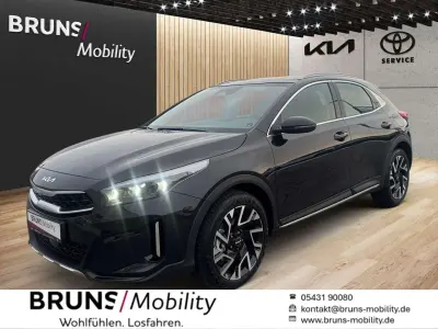 Neu Kia XCeed Exclusive 140 PS (102 kW) 2026 Schwarz SUV