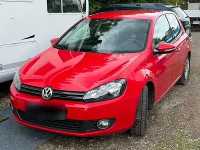 Gebraucht VW Golf VII 80 PS (58 kW) 2012 Rot Kleinwagen