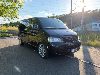 Gebraucht VW Multivan Edition 131 PS (96 kW) 2006 Schwarz Van / Kleinbus