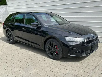 Nuova Skoda Octavia RS 265 CV (194 kW) 2026 Nero Station wagon