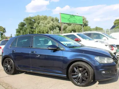 Gebraucht VW Golf VII Comfortline 122 PS (89 kW) 2013 Night blue metallic Kleinwagen