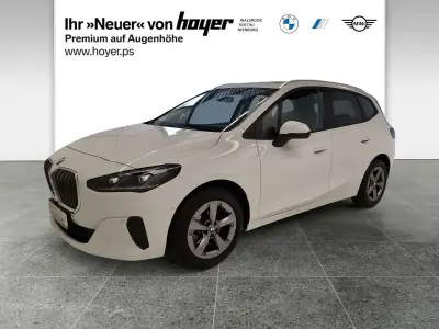 Gebraucht BMW 220 163 PS (119 kW) 2025 Alpinweiß uni Van / Kleinbus