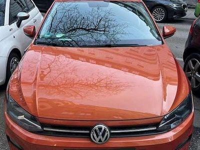 Gebraucht VW Polo Comfortline 95 PS (69 kW) 2020 Orange Limousine