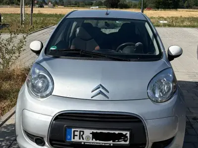 Gebraucht Citroën C1 Advance 68 PS (50 kW) 2011 Silber Kleinwagen