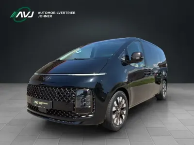 Gebraucht Hyundai Staria Signature 177 PS (130 kW) 2021 Schwarz Van / Kleinbus