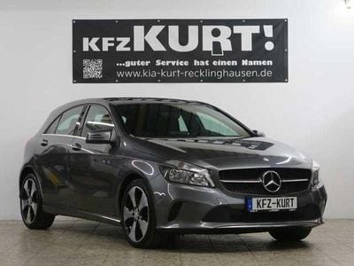 Gebraucht Mercedes A180 Style 122 PS (89 kW) 2016 Mountaingrau Limousine