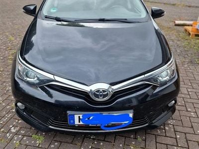 Toyota Auris Touring Sports