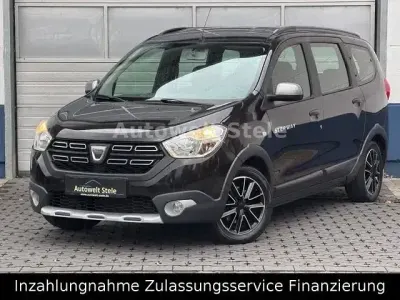 Gebraucht Dacia Lodgy Comfort 116 PS (85 kW) 2020 Schwarz Van / Kleinbus