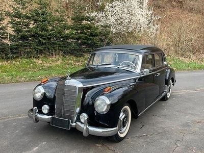 Schwarz Gebraucht 1954 Mercedes 300 Limousine | 53.900 €