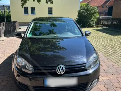 Gebraucht VW Golf VI Trendline 86 PS (63 kW) 2011 Schwarz Kombi