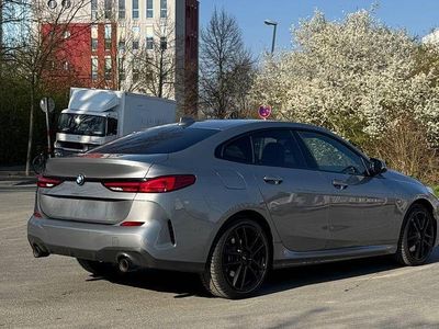 Gebraucht BMW 220 M Sport 178 PS (130 kW) 2023 Grau Coupé