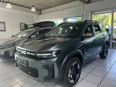 Neu Dacia Bigster Extreme 156 PS (114 kW) 2026 Zieder grün SUV